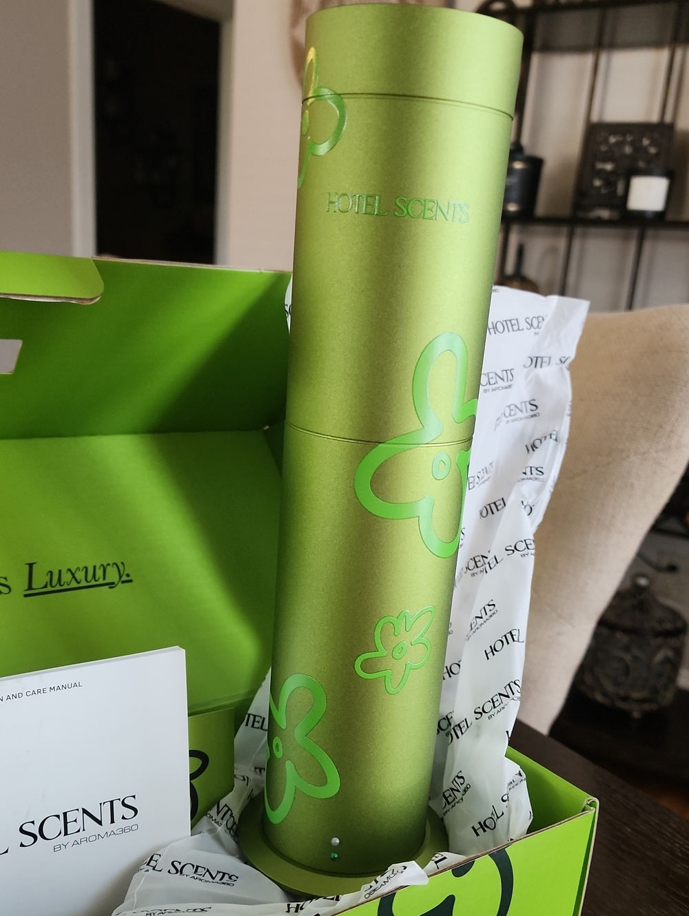 NIB Aroma 360 MINI PRO SCENT DIFFUSER- Lime Green - Picture 2 of 8